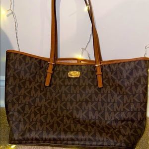 Michael Kors purse